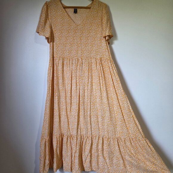 EUC LIKE NEW EMERY ROSE YELLOW DAISY PRINT FLORAL V NECK TIERED MAXI DRESS SZ XL - Picture 3 of 15